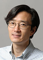 EECS and statistics professor Yun Song