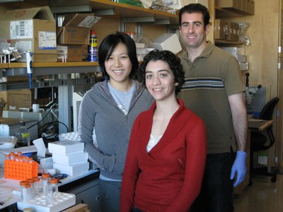 Behind the Nano Precision Pump, an implantable drug-delivery device for treating hepatitis C and other chronic illnesses, are (from left) Lily Peng, Kayte Fischer and Adam Mendelsohn, all in the Joint Graduate Group in Bioengineering. PHOTO ABBY COHN
