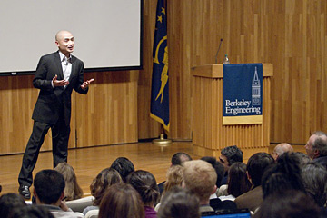 Coleman Fung (B.S.'87 IEOR) spoke to a full house at Sibley Auditorium on Nov. 19. His talk was one of several events celebrating the launch of Berkeley Engineering’s new professional master’s degree, supported by the Coleman Fung Institute for Engineering Leadership. BAY AREA EVENT PHOTOGRAPHY