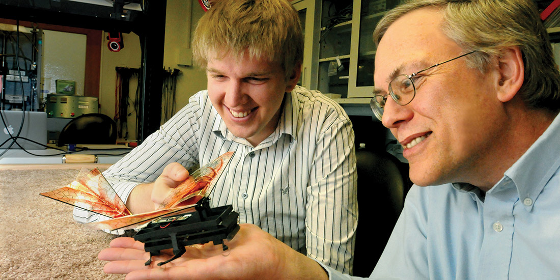 Grad students Kevin Peterson and EECS professor Ron Fearing with DASH+Wings